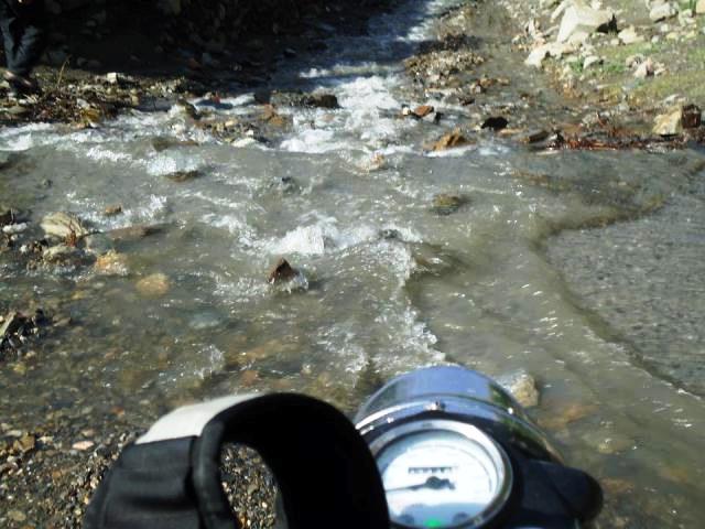 Returning through flooded roads, slow progress Mustang trip
